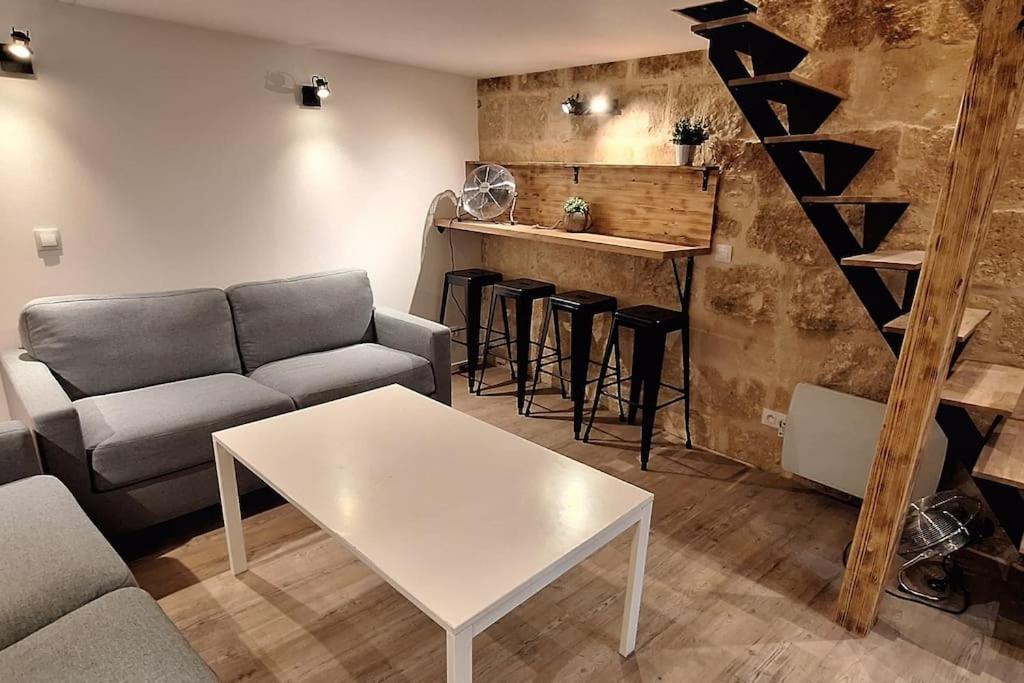 Апартаменты Sleep-In-Montpellier, Gaya, 6 Pers, Ecusson Экстерьер фото