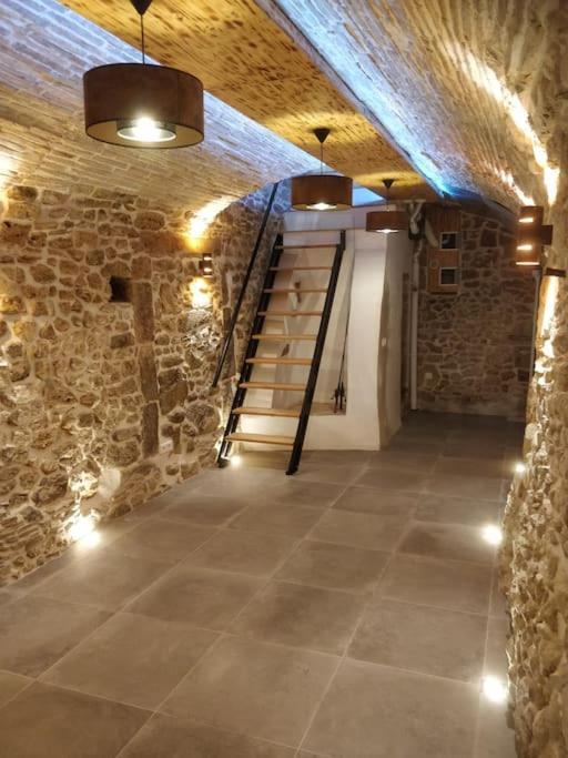 Апартаменты Sleep-In-Montpellier, Gaya, 6 Pers, Ecusson Экстерьер фото