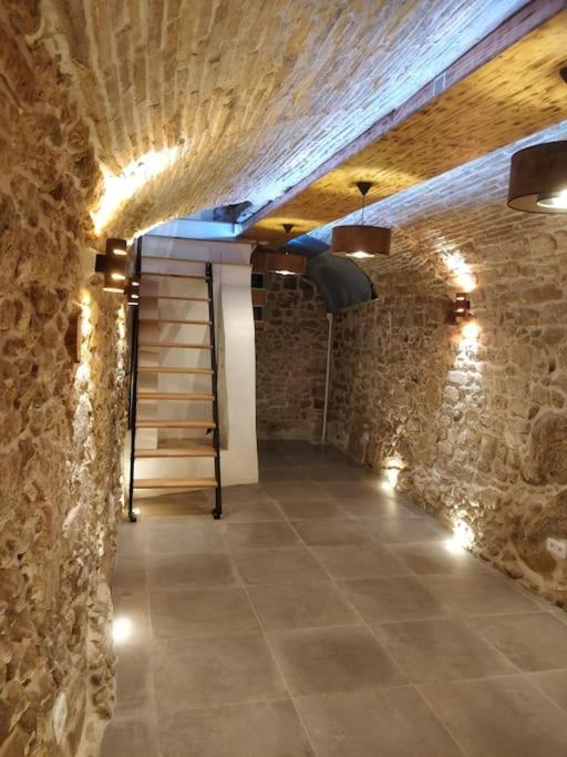 Апартаменты Sleep-In-Montpellier, Gaya, 6 Pers, Ecusson Экстерьер фото