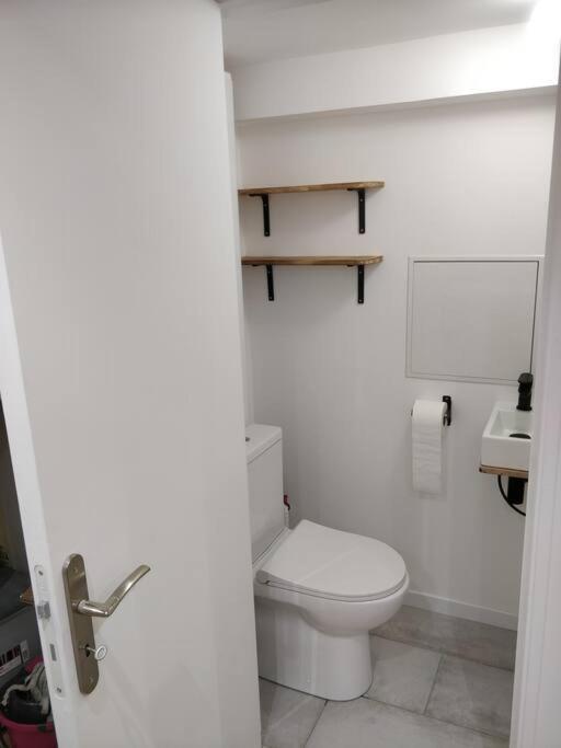Апартаменты Sleep-In-Montpellier, Gaya, 6 Pers, Ecusson Экстерьер фото